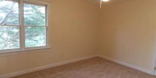 205 Berry Hill Gallery 16