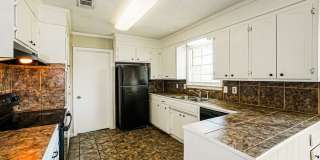 112 Easthaven Drive Gallery 6