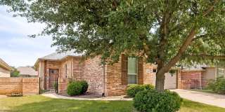 204 Captains Court Gallery 2