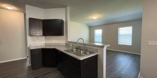 Beautiful 3 Bedroom 2 Bath Home in Shawnee Gallery 8