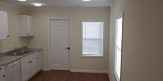 Updated, 2 BR, 1 BA home with large fenced yard & 1 car Garage. 1538 Longfield Ave, Louisville, KY 40215 Gallery 14