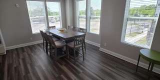 1250 Coach Station Alley Gallery 10