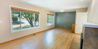 Beautiful 4 Bedroom Home Gallery 7