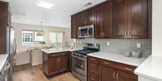Beachside Retreat – Steps to the Sand in Hermosa Beach! Gallery 9