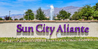 Beautiful Home In Sun City Aliante!! Gallery 44