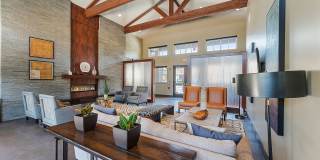 The Artisan Gallery 20