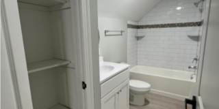 562 Madison Avenue Gallery 10