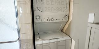 PET FRIENDLY 2 BED/ 1 BATH MINUTES FROM DOWNTOWN! Gallery 9
