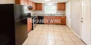 1001 Fields Road Gallery 6