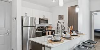 Liv+ Arlington - Student Housing Gallery 6