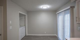 Willow Apartments Gallery 31