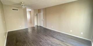 2802 E Monte Cristo Avenue unit: Apt 102 Gallery 3