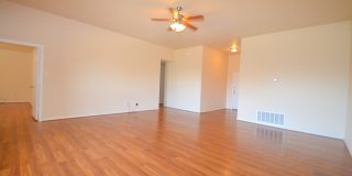 GORGEOUS 4 BED/2 BATH HOME IN HOUSE CREEK!! Gallery 7
