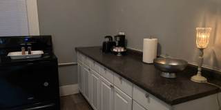 Cozy Little Italy Bungalow | Furnished - Mid-Term or Long-Term Lease Gallery 12