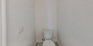 Beautiful Newer Townhouse with all LVP Gallery 14