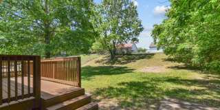 Pet Friendly Three Bedroom! Gallery 15