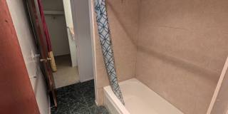 4 Plex - 2 Bedroom Unit and 1 Bath for Rent. Gallery 10