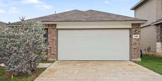 Beautiful Home in The Links at River Bend | Golf Course Community Living Gallery 1