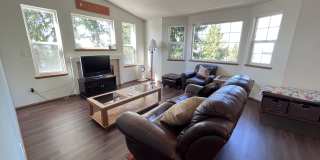 6904 54th Pl Ne Gallery 8