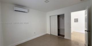 242 NE 55th Ter Gallery 5