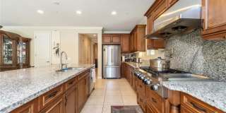 171 Coyote Brush Gallery 1