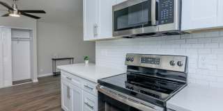 Ladera Woods Gallery 57