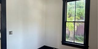 502 E Park Street Gallery 4