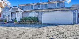 323 Cove Drive Gallery 1