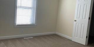 103 S Ridge Avenue Gallery 10