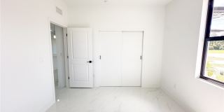 721 Bering Avenue S Gallery 14