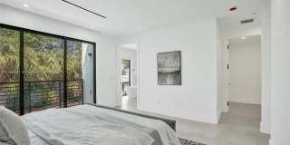 1825 NE 26th Ave Gallery 48