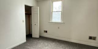 HOUSE...LARGE 3 Bedroom 2 Bath Gallery 12