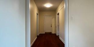 Old King Edward Gallery 259