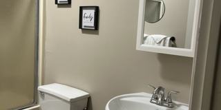 3 story, 3 bedroom! Gallery 25