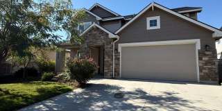 Spacious 5 Bed 2.5 Bath Meridian Home with Huge Fenced Backyard & Covered Patio Spacious 5 Bed 2.5 Bath Meridian Home with Huge Fenced Backyard & Covered Patio Gallery 1