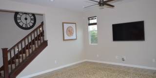 4BD+Loft/3Bathrooms, Sea Glass Blue Strand Gallery 7