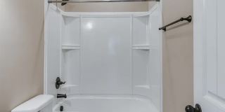 1132 Henry Pl Blvd Gallery 16