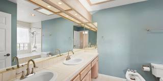 Ocean View La Jolla Home | 3BR + 3BA | Patio, Balcony & 2-Car Garage Gallery 40