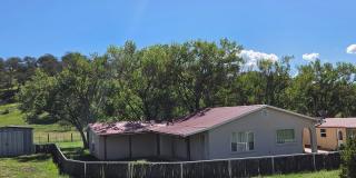 Spacious Three Bedroom Home with Horse Facilities and Views Gallery 1