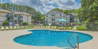 Edgewater Village Apartments Gallery 34