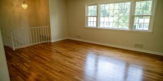 5012 LARNO Drive Gallery 25