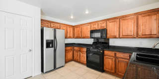 3 Bedroom, 2.5 Bath Two-Story Home Located In The Charming Southwest Area! Gallery 6