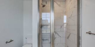 Fresh and so Clean Clean Close to Everything! Gallery 31