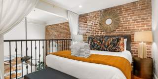 The King's Quarters- 377 King Street, Unit 206 Gallery 3