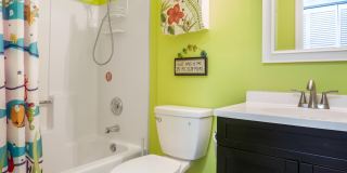 111 Florida Avenue Gallery 12