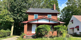 Charming  Spacious Single-Family Home – Pets Welcome! Gallery 1