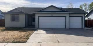 Cute 3 bedroom home Located in Donner Trails Gallery 1