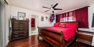 5035 Carlingford Avenue Gallery 22