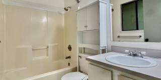 3 Bed / 2 Bath Kirkland-Finn Hill rambler $2,995/month Gallery 10