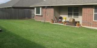 Beautiful 3 Bedroom Home With An In-Ground Storm Shelter!!! Gallery 5